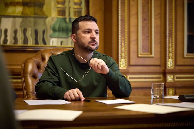 Фото новости: Зеленський відреагував на заклики до мобілізації з 18 років Свежие новости: Зеленський відреагував на заклики до мобілізації з 18 років