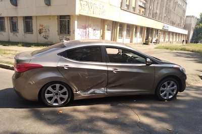 Свежие новости: В Николаеве столкнулись Hyundai и Kia