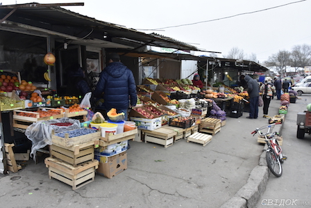 Свежие новости: Депутаты рекомендовали департамерту Ермолаева разобраться со стихийным рынком в Соляных