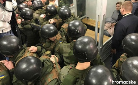 Свежие новости: Дело Шеремета: полиция объяснила штурм суда