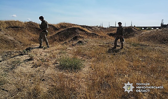 Свежие новости: На Миколаївщині вибухотехніки знищили артснаряд із підривачем