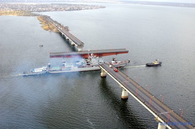 Свежие новости: В Николаеве вновь отменили разведение мостов