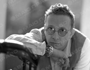 Свежие новости: Охлобыстин объяснил, зачем выпрашивал на коленях 