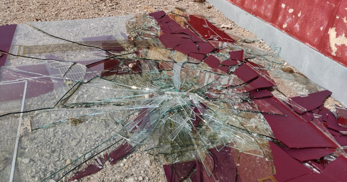 Фото новини: У Миколаєві за два дні обстежили 57 квартир, пошкоджених обстрілами Свіжі новини: У Миколаєві за два дні обстежили 57 квартир, пошкоджених обстрілами