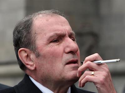 Свежие новости: Премьер-министр «цепляется за кресло», заявил Тер-Петросян