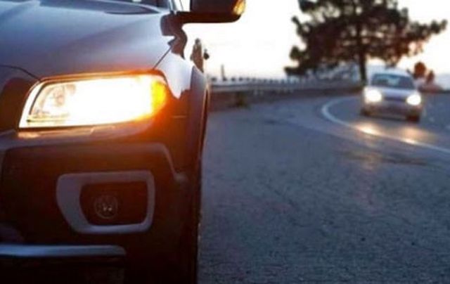 Свежие новости: Водители с 1 октября должны ездить с включенными фарами: нарушителям грозят штрафы