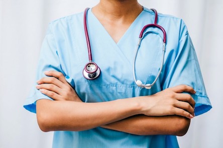 Свежие новости: В Южноукраїнську з’явилися нові лікарі