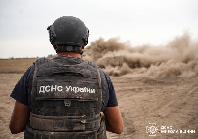 Свежие новости: Миколаївщину почали разміновувати за допомогою спеціальних машин