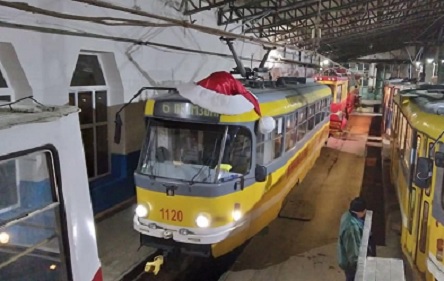 Свежие новости: ФОТО: В Николаеве будет ходить новогодний трамвай