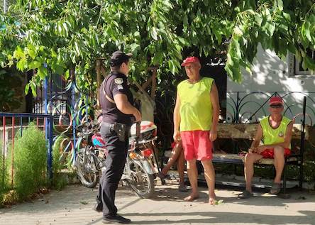 Свежие новости: В Южноукраинске полицейские патрулируют городской пляж