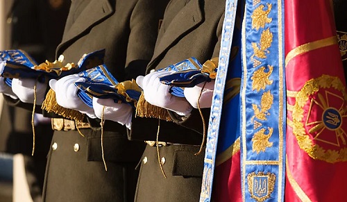 Свежие новости: Президент Зеленский присвоил звание бригадного генерала экс-комбригу николаевских десантников и ещё четверым военнослужащим