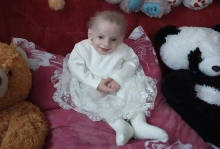 Свежие новости: ВИДЕО: На Волыни умерла восьмилетняя девочка, чей биологический возраст составлял 70 лет