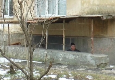 Свежие новости: В Николаеве супруги поселились в подвале дома и ждут ребенка