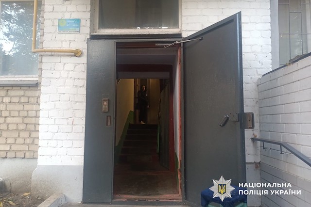 Фото новости: У Миколаєві поліцейські затримали чоловіка за підозрою в умисному вбивстві Свежие новости: У Миколаєві поліцейські затримали чоловіка за підозрою в умисному вбивстві