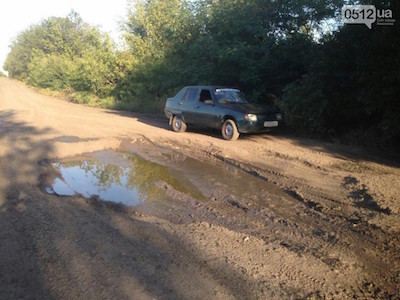 Свежие новости: ВИДЕО: Появились кадры ужасной дороги на Николаевщине