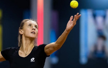 Свежие новости: Цуренко проиграла Кербер в двух сетах