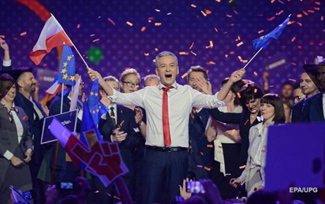 Свежие новости: В Польше политик-гей создал оппозиционную партию