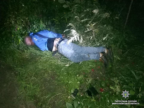 Свежие новости: В Николаеве ссора в кафе началась с замечания о длине юбки, а закончилась ножевыми ранениями и стрельбой