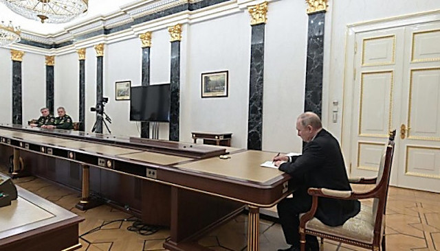 Свежие новости: Окружение путина расходится во мнениях относительно войны – одни её поддерживают, другие считают ошибкой, - СМИ