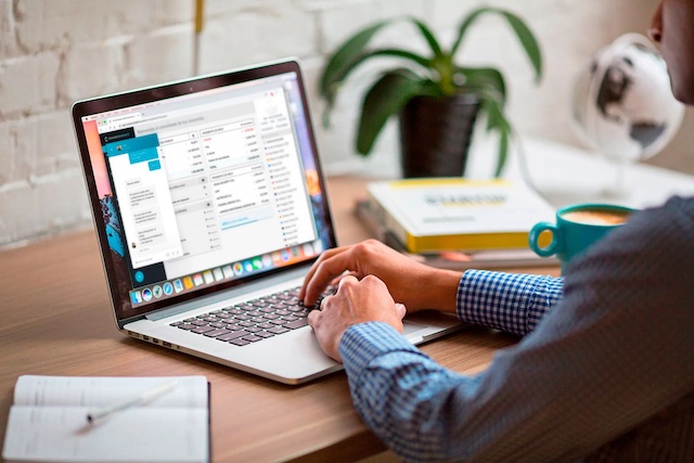 Свежие новости: У Миколаєві Брат із сестрою привласнили мільйон, переданий на відновлення Миколаєва