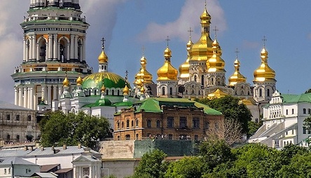 Свежие новости: В Киево-Печерской лавре от коронавируса умерли 3 монаха