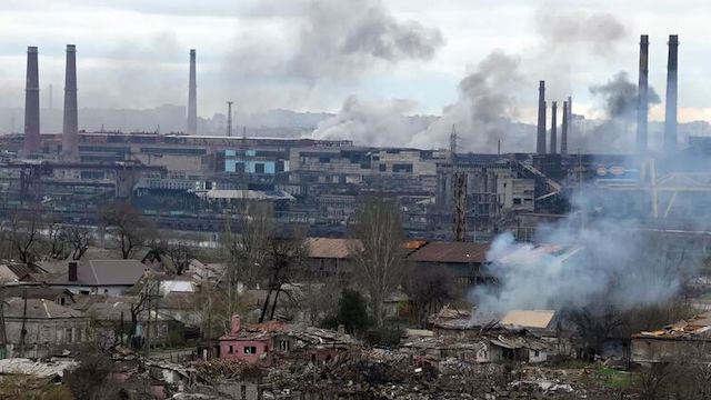 Свежие новости: Зеленский отрицает полный захват Мариуполя и допустил деблокаду города военным путем
