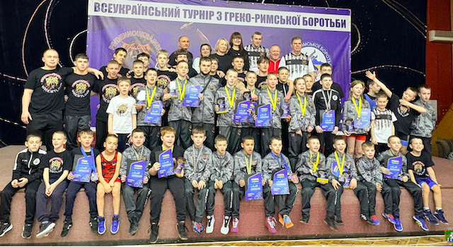 Свежие новости: У Південноукраїнську відкрили всеукраїнський турнір з греко-римської боротьби