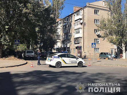 Свежие новости: В центре Херсона неизвестные устроили стрельбу и ранили двух человек