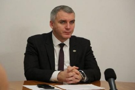 Фото новости: «Мы корабелы!», — Сенкевич на митинге за «Океан» заявил, что Николаев не бандитский и обратился к Зеленскому Свежие новости: «Мы корабелы!», — Сенкевич на митинге за «Океан» заявил, что Николаев не бандитский и обратился к Зеленскому