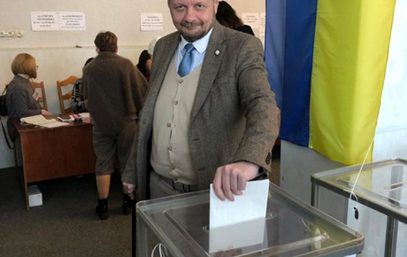 Свежие новости: Депутатов оштрафовали за демонстрацию бюллетеней