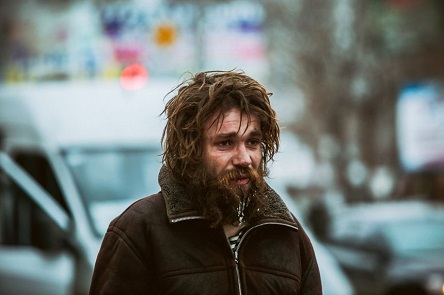 Свежие новости: Бомжа Сеню, нападавшего на николаевцев, госпитализировали в психиатрическую лечебницу