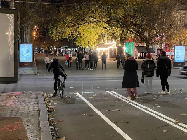 Свежие новости: Николаевская полиция будет штрафовать тех, кто игнорирует новую велоразметку на Соборной