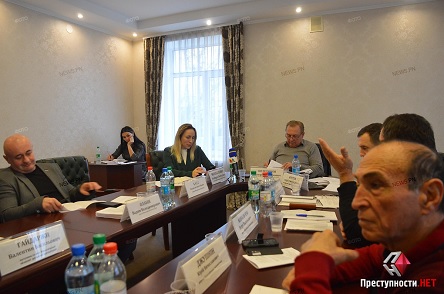 Свежие новости: Глава Николаевского облсовета не смогла «протянуть» кадровые вопросы через комиссию – депутаты не поняли, зачем увольнять Кротова