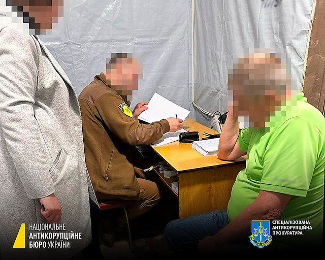Свежие новости: НАБУ затримало начальника департаменту Херсонської ОВА та бізнесмена за підозрою в розкраданні ₴7,7 мільйонів