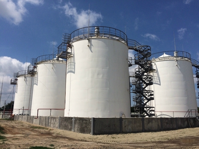 Свежие новости: В Николаеве возле Нефтебазы хотят построить накопитель для фур — местные жители категорически против