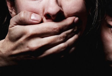 Свежие новости: В Очакове подросток изнасиловал 17-летнюю девушку