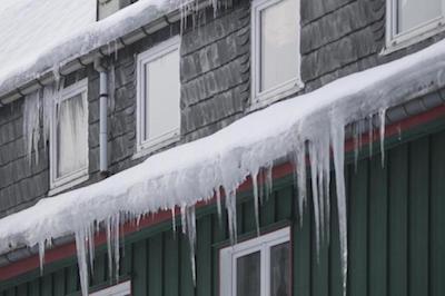 Свежие новости: Николаевцам нужно смотреть не только под ноги, но и на крыши