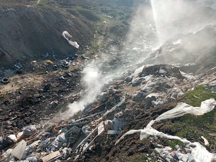 Свежие новости: Николаевские спасатели несколько раз тушили пожары на стихийных свалках