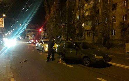 Свежие новости: В Николаеве на улице Генерала Карпенко автомобиль сбил пешехода