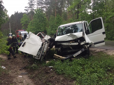 Свежие новости: Под Киевом масштабное ДТП: один человек погиб