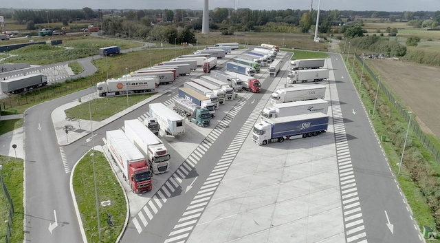 Свежие новости: Жители Матвеевки направили коллективную жалобу в Кабмин и главному прокурору области из-за строительства отстойника для фур