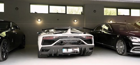 Свежие новости: В Украине наложили арест на самую дорогую Lamborghini - стоит почти 23 млн: фото