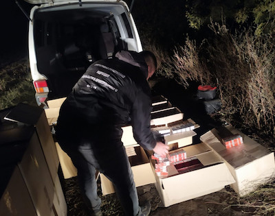 Свежие новости: На Одесщине задержали автобус с грузом безакцизных сигарет