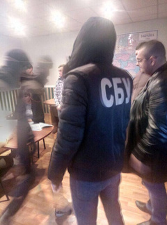 Свежие новости: Задержанного на взятке начальника Николаевского рыбоохранного патруля отстранят от работы