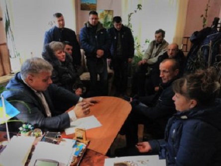 Свежие новости: Рейдери не вгамовуються!