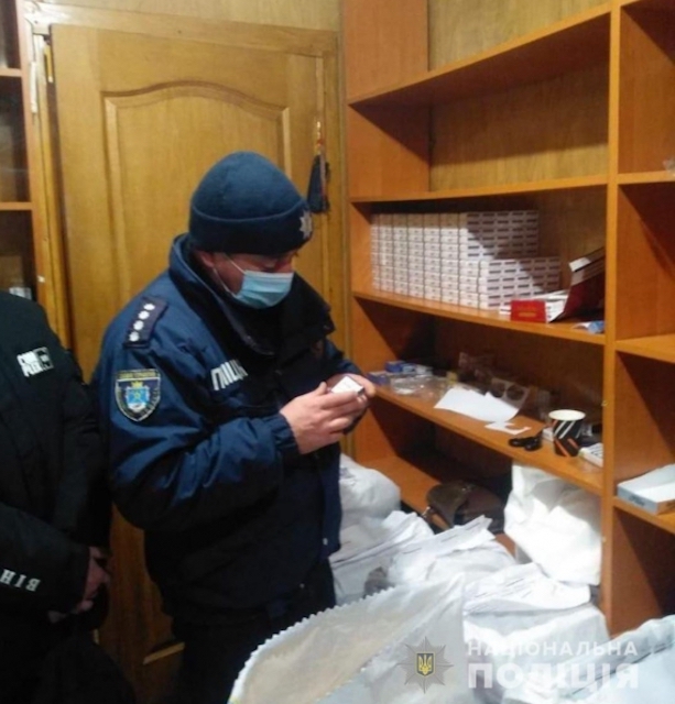 Свежие новости: В Первомайске изъяли из незаконного оборота около 7 тысяч пачек сигарет