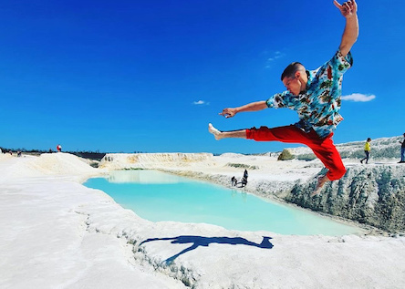 Свежие новости: «Лазурное озеро» на Николаевщине признали опасным - местный блогер проигнорировал это и искупался в нем