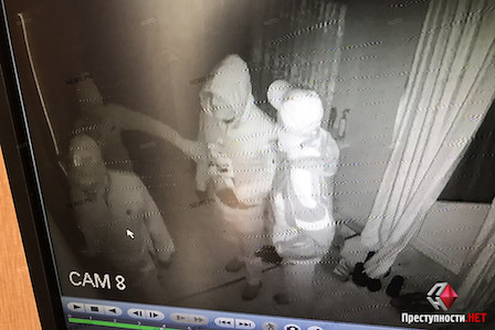 Свежие новости: На Вознесенщине пятеро преступников напали на дом фермера