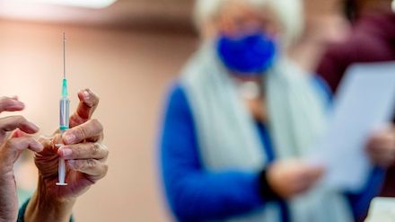 Свежие новости: В Николаевской области привили 364 человек