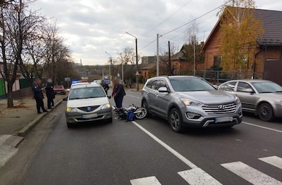 Фото новости: В Первомайске в аварию попали два легковых авто и мотоцикл Свежие новости: В Первомайске в аварию попали два легковых авто и мотоцикл